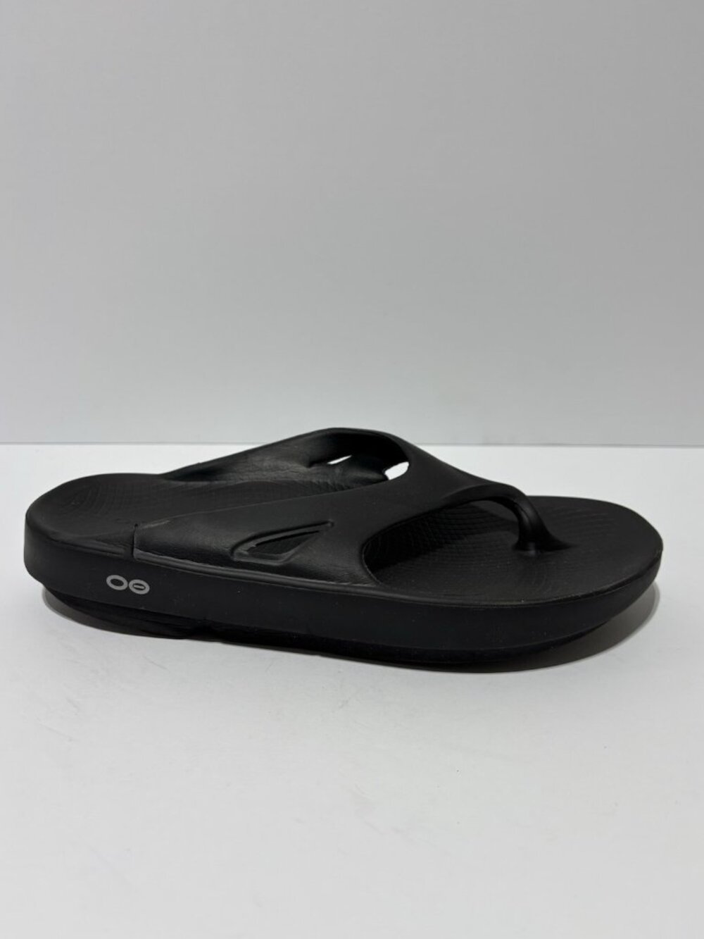 Oofos Women’s OOriginal Recovery Sandals Black, Size 10